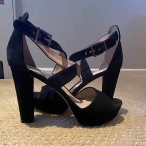 Vince Camuto Black Suede Heels - Size 7 1/2